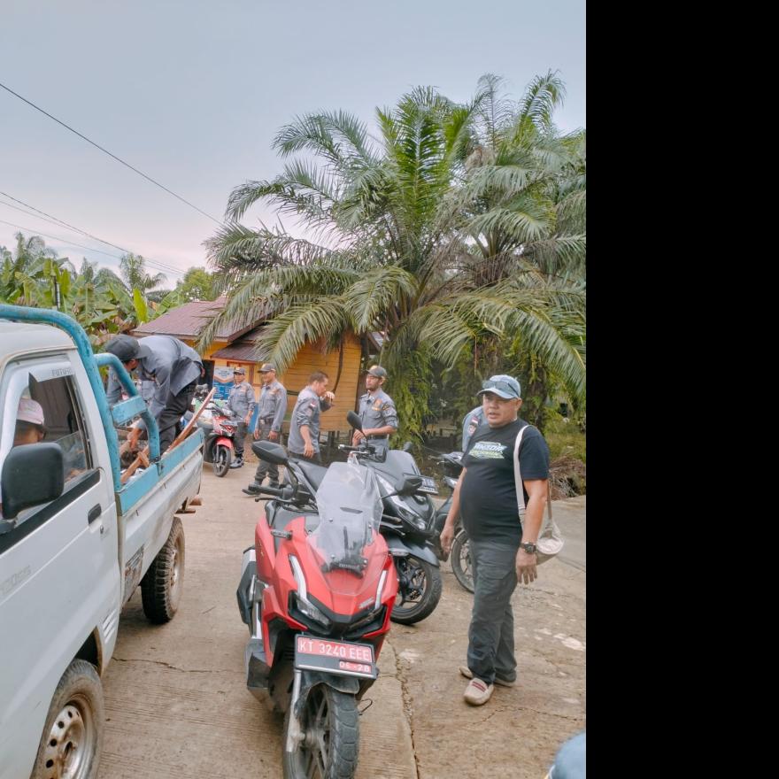 PENERTIBAN ALGAKA DAN BAHAN KAMPANYE